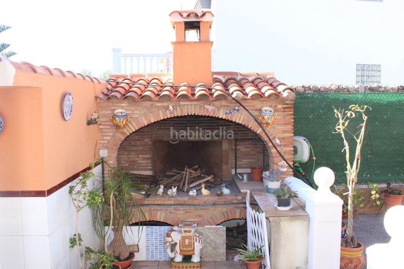 Foto ea99c8b4-0ee0-4b64-ae01-a56e05ee30a4. Casa amb calefacció aparcament a Oliva playa Oliva