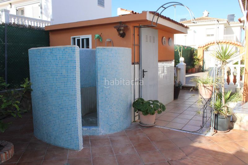 Foto f11522de-cb61-4800-8f3d-6d8e86d29c9a. Casa amb calefacció aparcament a Oliva playa Oliva