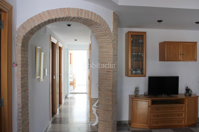 Foto f288d391-0eaa-4ed3-9e21-cefe7dfc2643. Casa amb calefacció aparcament a Oliva playa Oliva