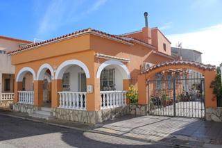Haus in Oliva Playa
