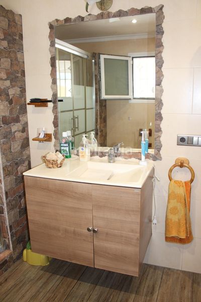 Foto a69ea647-596e-43f2-b779-23a089133b1d. Xalet amb aparcament piscina a Oliva pueblo Oliva
