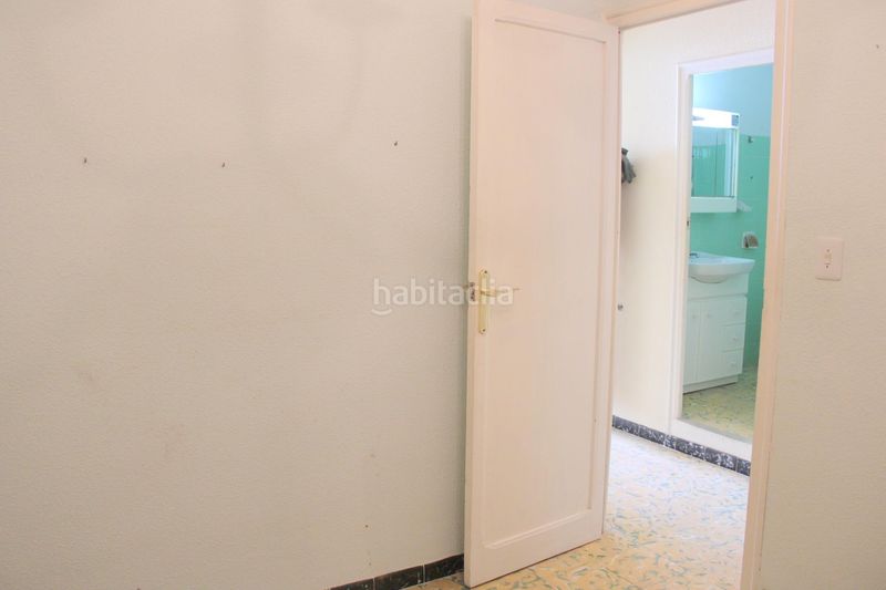 Foto 355552f0-01a9-485b-8ce8-d3f317453634. Apartament amb aparcament a Piles