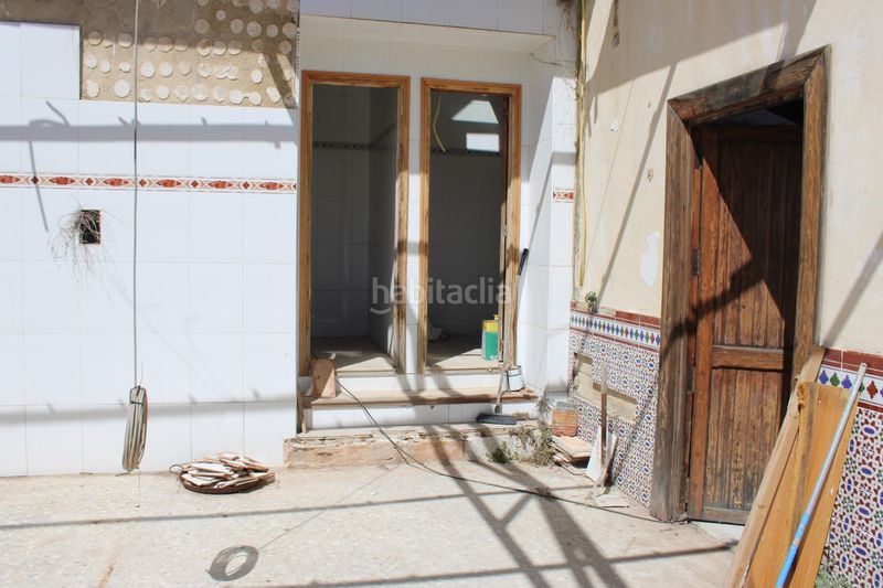 Foto caf6de98-dc23-48a3-aeeb-7c0ece561458. Masia amb aparcament a Oliva pueblo Oliva