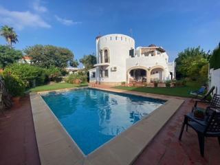 Chalet in Calle xina