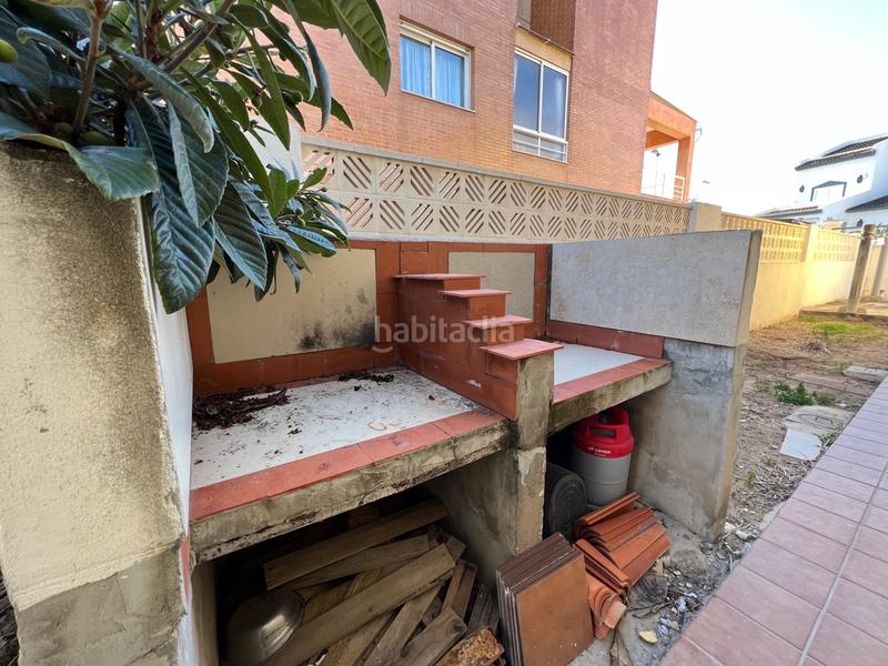 Foto 7e5c595c-3cee-4bca-9553-461b69fbfd39. Chalet en carrer vela en Oliva playa Oliva