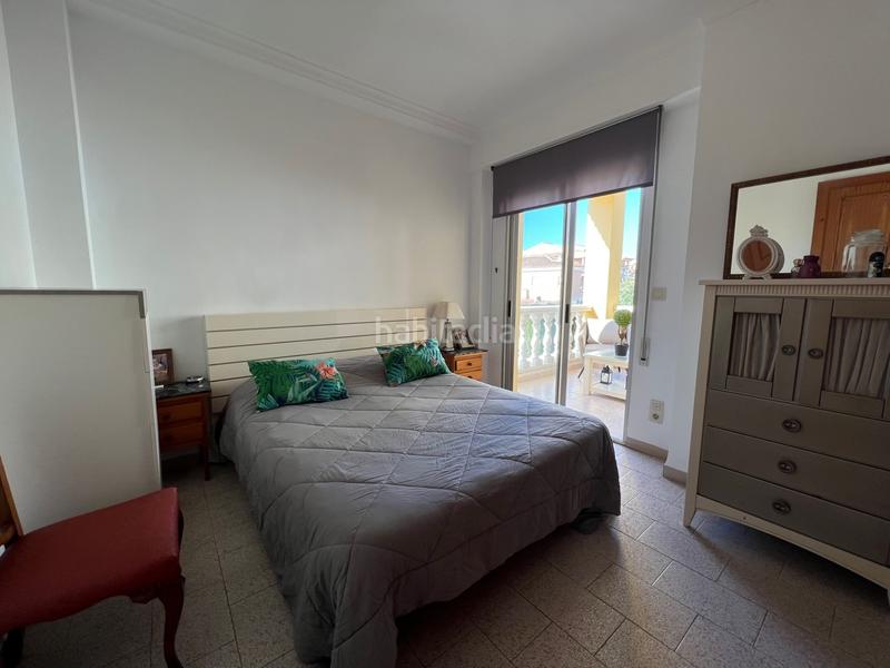 Foto 8d430812-f719-4e1b-9c71-bced0d23b482. Chalet en carrer vela en Oliva playa Oliva