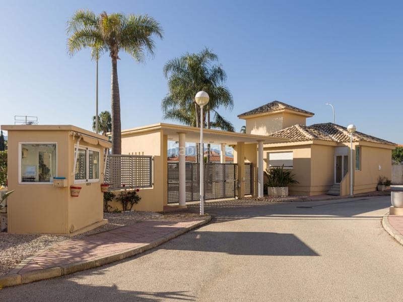 Foto 7e6c3739-9add-4cd3-99bb-59c80f49f17f. Apartamento en carrer riu llucema en Devessa - Monte Pego Dénia