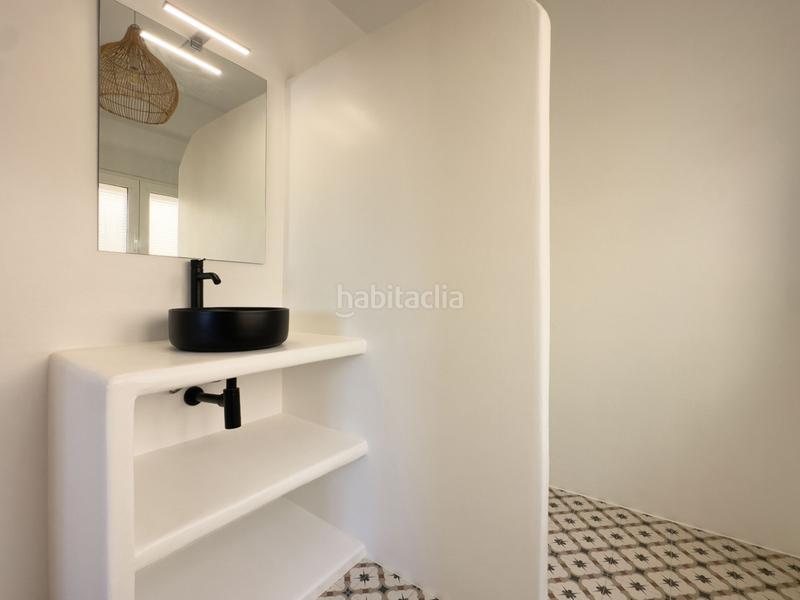 Foto 0d4b2f9b-9f18-4948-9d6e-6a5750580147. Rent flat in plaça del convent in Centro Urbano Dénia