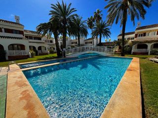 Casa a schiera in Carrer mar jónica