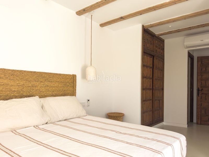 Foto f23fe1b0-e3a1-4d96-825b-2372479f5854. Casa adossada amb calefacció piscina a Les Bassetes - El Marjal Dénia