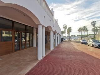 Locale commerciale  Carrer santandria. Local comercial en planta baja en ciutadella