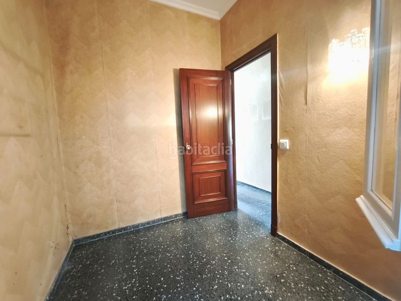 Foto faf242b5-67f8-42d1-8c9f-6ca24c5c5661. Casa amb xemeneia aparcament a Molí des Pla-Andrea Doria Maó / Mahón