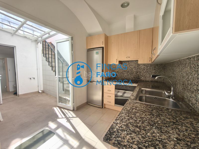 Foto 0ebced36-d2d5-4cbc-9132-d4114bfe0173. Casa adossada a Alaior poble Alaior