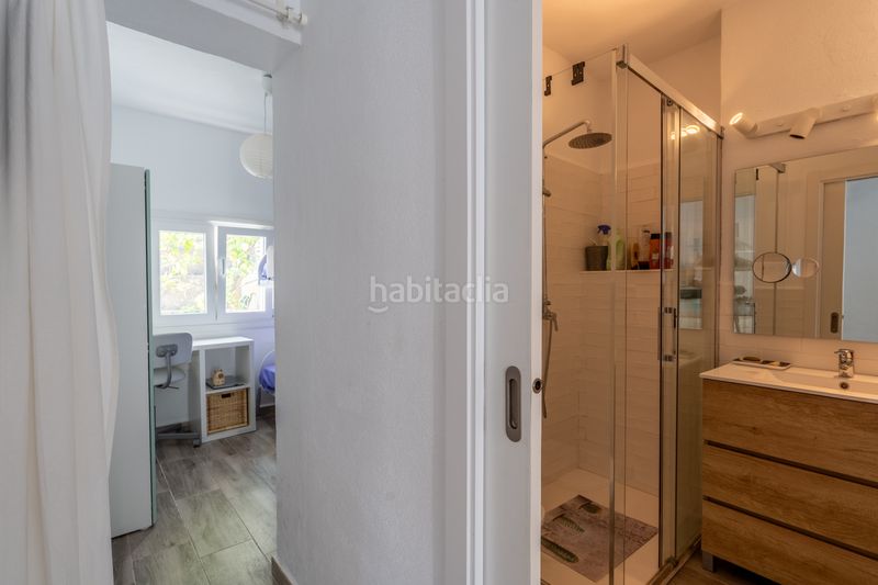Foto c6f51a2d-d4f8-443f-b34e-d95bd69d8e94. Casa amb xemeneia calefacció aparcament a Cala Llonga-Sa Mesquida Maó / Mahón