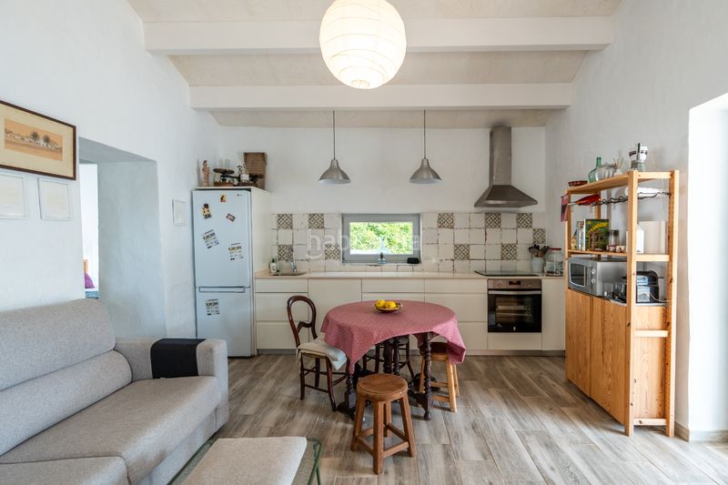 Foto e6bdb1ae-2bfa-4b62-a1b2-ae26c65d0668. Casa amb xemeneia calefacció aparcament a Cala Llonga-Sa Mesquida Maó / Mahón
