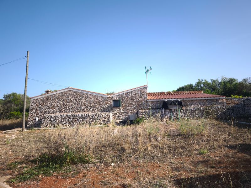Foto 7a58c30d-899a-48a5-9a42-d03dc004121a. Masia amb aparcament a Sant Lluís-s´ullestrar-torret Sant Lluís