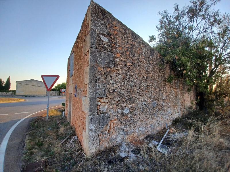 Foto 427df51b-b0fc-455a-bd5d-06812ca03a92. Fondo rustico in Campos