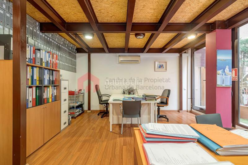 Foto eb595997-e45f-400f-8d59-428a220e8f5e. Business premise in St. Pere - Sta. Caterina - El Born Barcelona