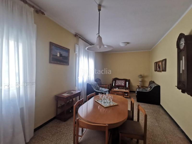 Foto 2e2e5829-26ec-45ca-996f-b6162fdd24b4. House with heating in Almenar