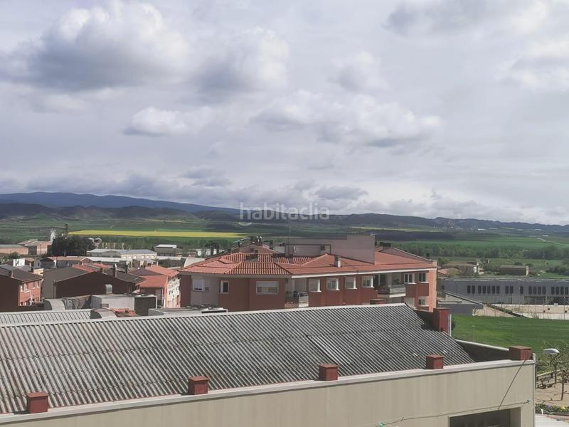 Foto 445e7017-84e0-4138-b277-220c27a98848. House with heating in Almenar