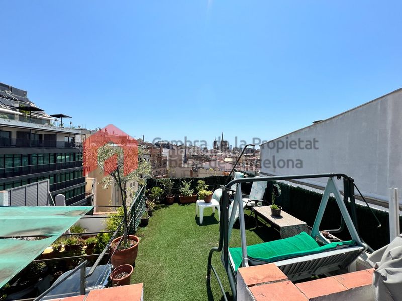 Foto 43649d38-e72b-40d9-b062-b1e7d19362f5. Àtic a Gòtic Barcelona