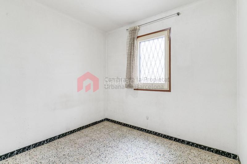 Foto 10ac6cdb-2016-4b3e-8750-5d32fe8f1eda. Piso ático de 4 habitaciones con 60 m de terrazas en el centro de santa coloma en Santa Coloma de Gramenet