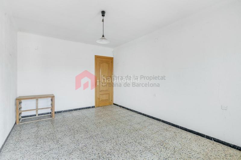 Foto 462bda17-8730-4353-aa64-0f13f9ecd68e. Piso ático de 4 habitaciones con 60 m de terrazas en el centro de santa coloma en Santa Coloma de Gramenet