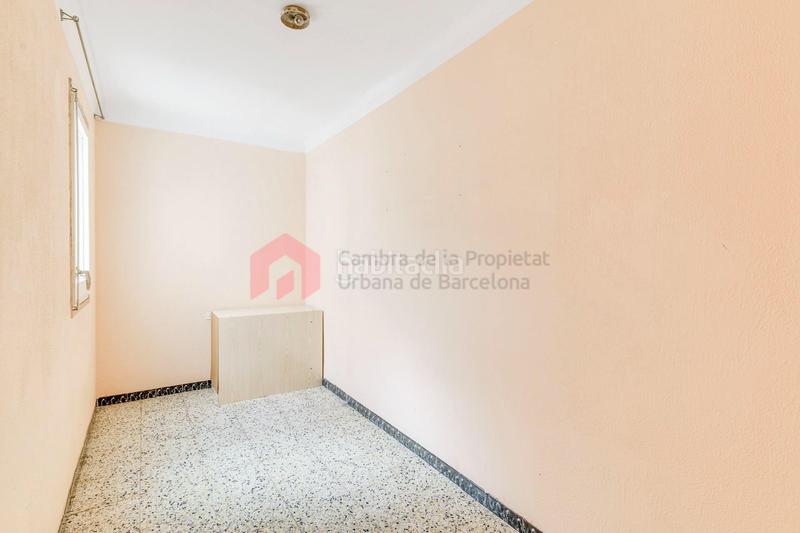 Foto 4fc81d22-2157-46d8-866a-0b155599d051. Piso ático de 4 habitaciones con 60 m de terrazas en el centro de santa coloma en Santa Coloma de Gramenet