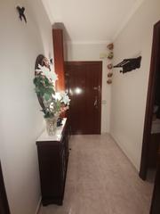 Affitto Appartamento in Mariola. Piso de 3 habitaciones amueblado en paseo de ronda