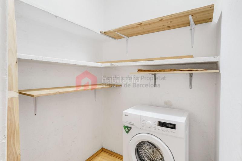 Foto d36dd9fb-c96e-42f5-99d3-7fdfb133f2e4. Appartamento con riscaldamento in Gòtic Barcelona