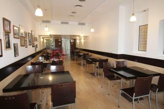 Geschäftsraum  Calle travessera les corts. Local comercial con inquilino y alta rentabilidad actualmente re