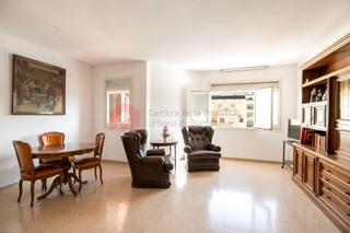 Pis a Vila de Gràcia. Piso luminoso y con encanto junto a la plaça lesseps en el coraz