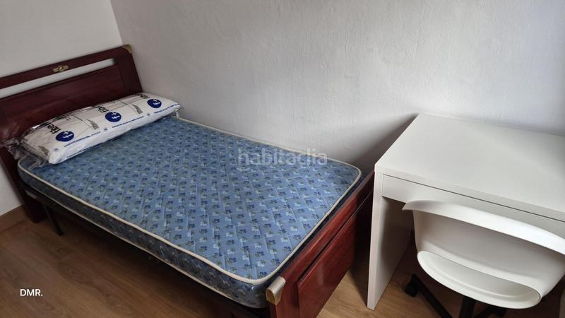 Foto 1aace8cb-9394-4726-8459-04624897a1f8. Alquiler piso se alquila piso de 3 habitaciones amueblado en Lleida