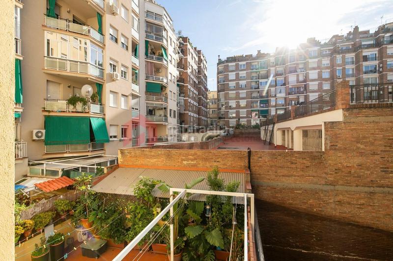 Foto 1f4637a4-1614-46fb-86cb-cd8863961b41. Pis amb calefacció a Sant Antoni Barcelona