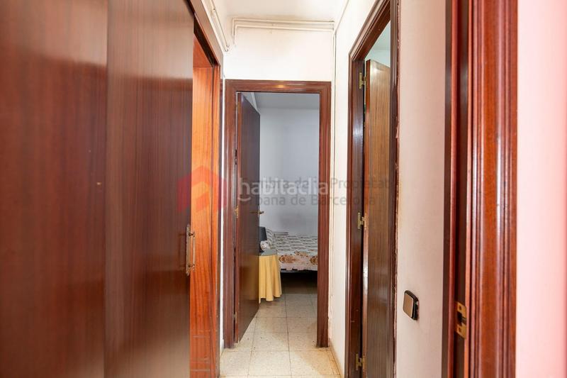 Foto 9d034c8d-55e7-4e1c-809b-a3f52e6cd661. Pis amb calefacció a Sant Antoni Barcelona