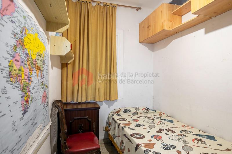 Foto d2bf8637-5e2b-4fec-a5f0-5ed5b00d4f43. Pis amb calefacció a Sant Antoni Barcelona