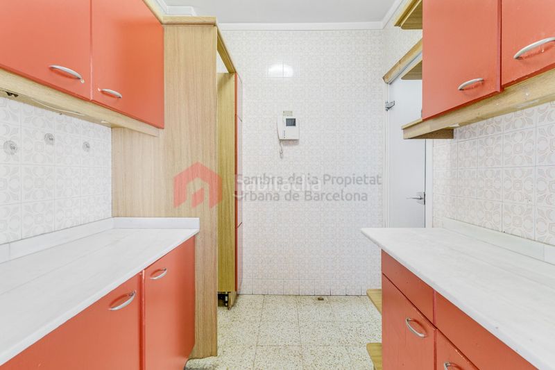 Foto fe90a959-ec0e-4e1f-b49c-1f954dde24d1. Pis a Fort Pienc Barcelona