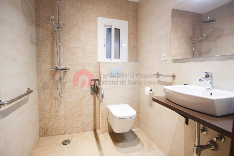 Foto 0191064c-9023-46ea-bf35-f7c24b6557bb. Pis a Vallcarca - Penitents Barcelona