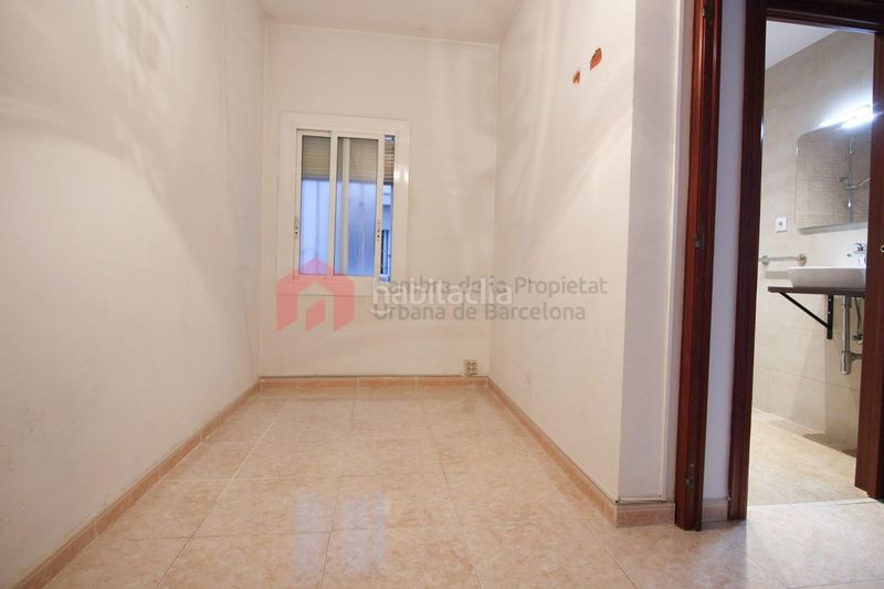 Foto 4afa8cbf-c543-4b93-804f-f5885d5d27ba. Pis a Vallcarca - Penitents Barcelona