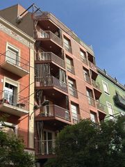 Pis a Príncep de Viana-Clot-Xalets Humbert Torres. Piso de 4 habitaciones en venta en alfred perenya