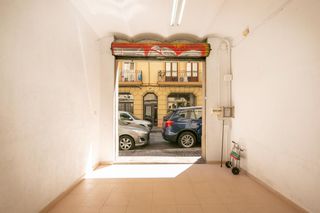 Local Comercial a El Poble Sec - Parc de Montjuïc