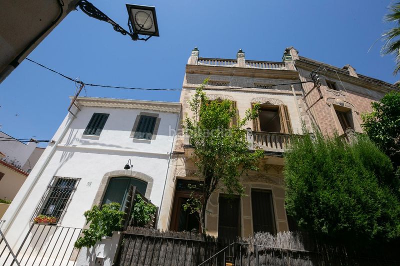 Foto 8d836323-705b-4c0e-b00c-93154e8a0d74. Casa amb calefacció aparcament a Centre Masnou (El)