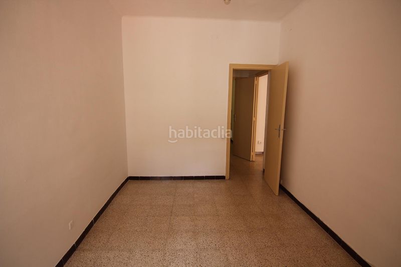 Foto 9f1d0159-e24e-44b1-a96f-e93a32600b04. Pis a El Camp de l´Arpa del Clot Barcelona