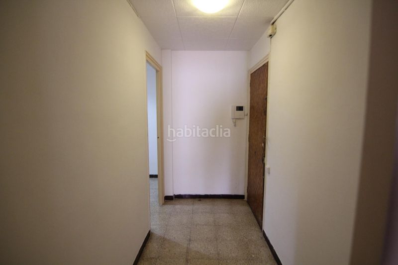 Foto d91d5072-fe1e-4c69-8374-a05cdfb6d3f7. Pis a El Camp de l´Arpa del Clot Barcelona
