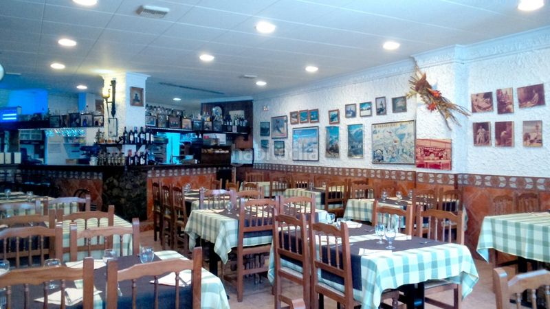 Foto fe552820-41c0-4d76-b5a1-1ca1a56b4a86. Local comercial a Llevant Reus