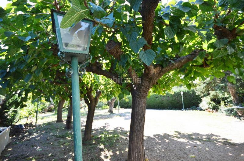 Foto 654c44af-080d-4ee0-9f51-3c01b06b2ec2. Chalet en calle acacias 15 chalet con jardín en masies catalanes en Alcover