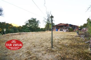 Terreny residencial a Calle conca barbera 6. Parcela con vivienda en prades, la villa vermella.