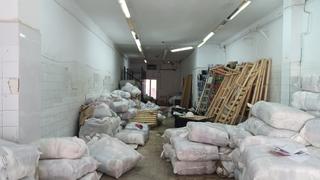 Geschäftsraum in Avinguda nord 27. Amplio local