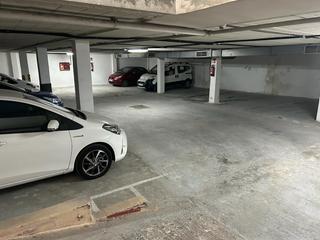 Lloguer Aparcament cotxe  Carrer del molí d'en perot. Plaza de parking  en escorxador