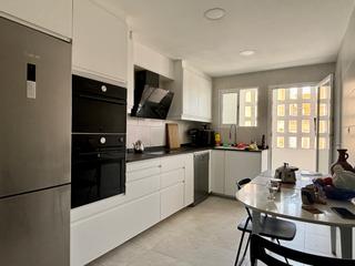 Appartement  Carrer santa florentina. Amplio piso reformado en calle santa florentina